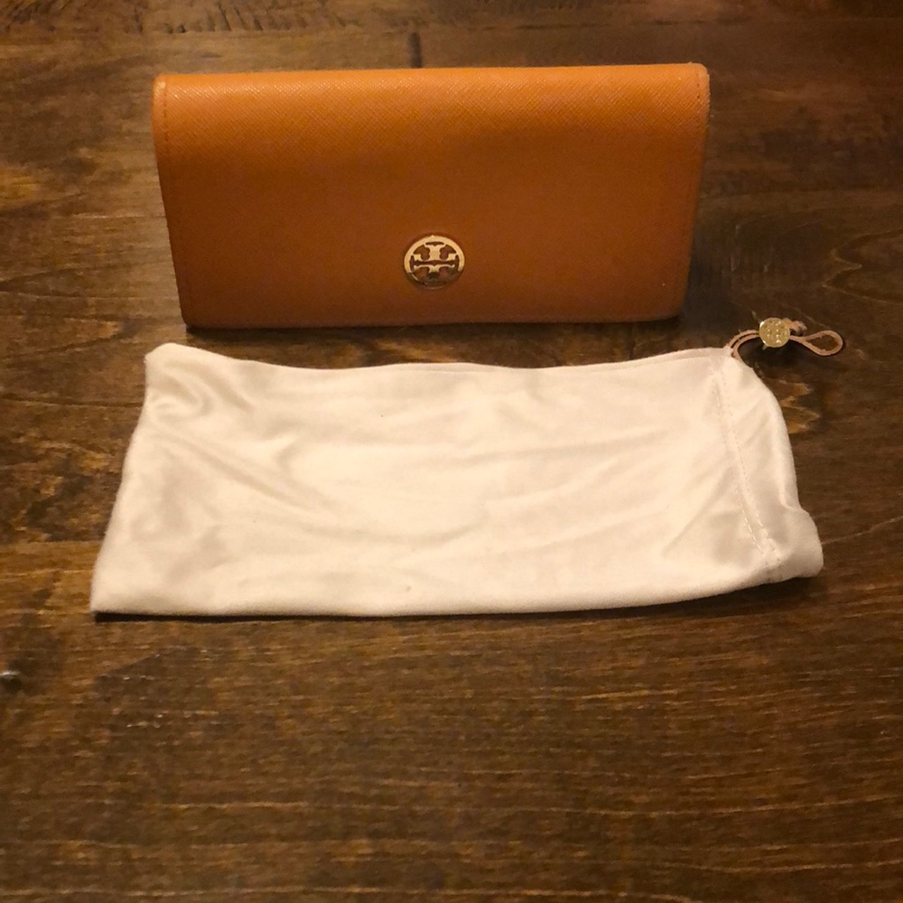 Sunglass case